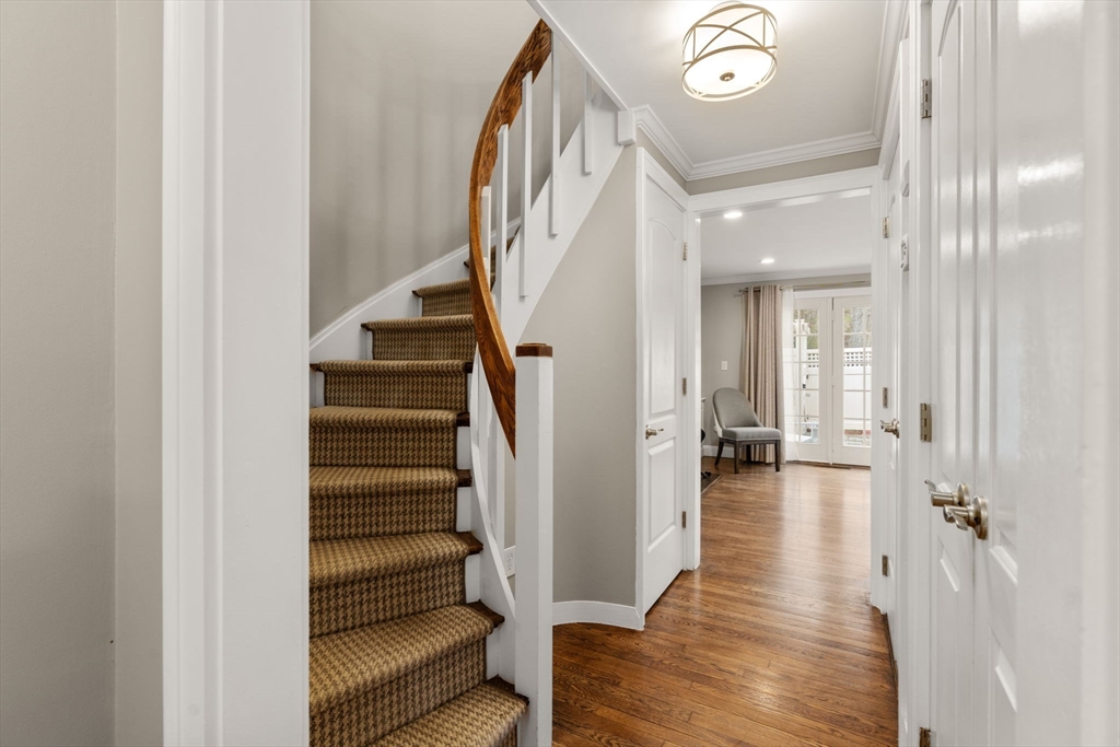11 Oak St # 16