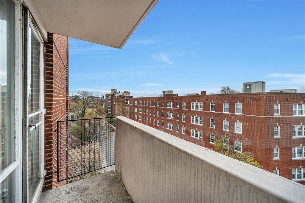 29 Concord Avenue # 709