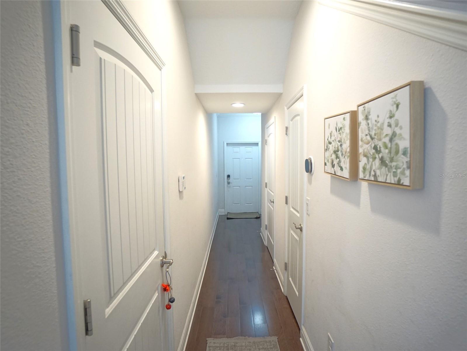 115 N ARRAWANA AVE #8