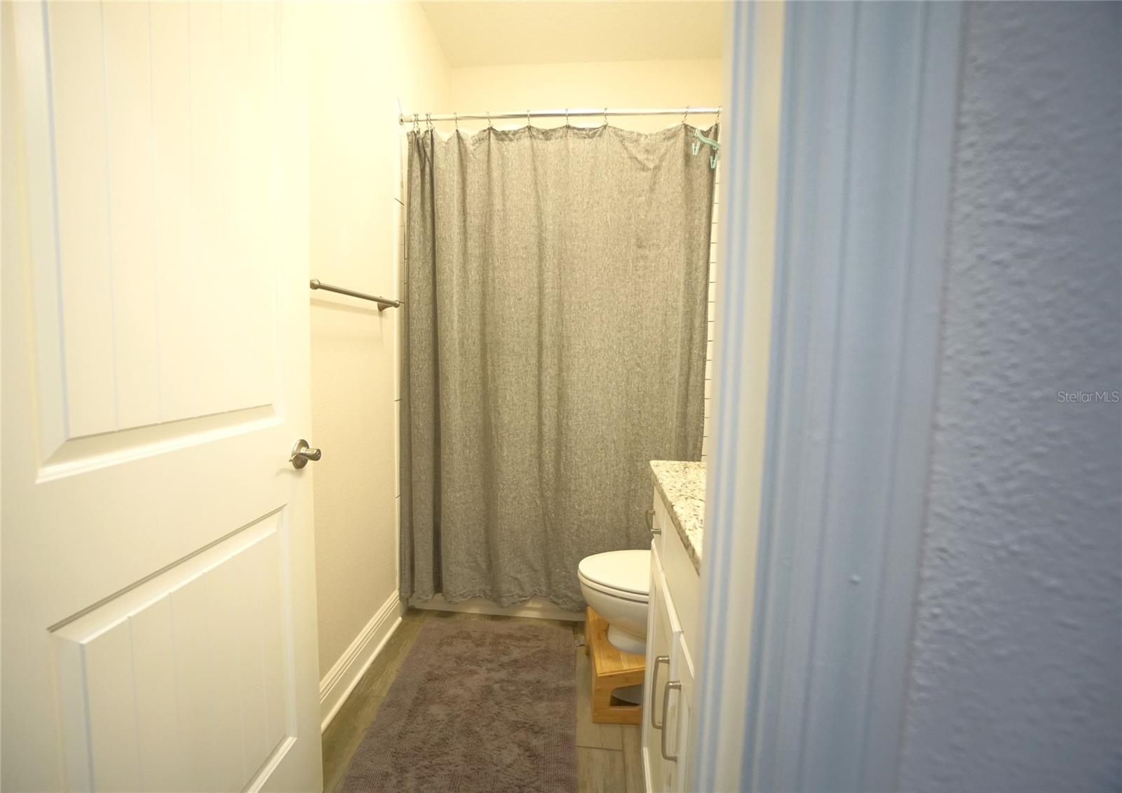 115 N ARRAWANA AVE #8