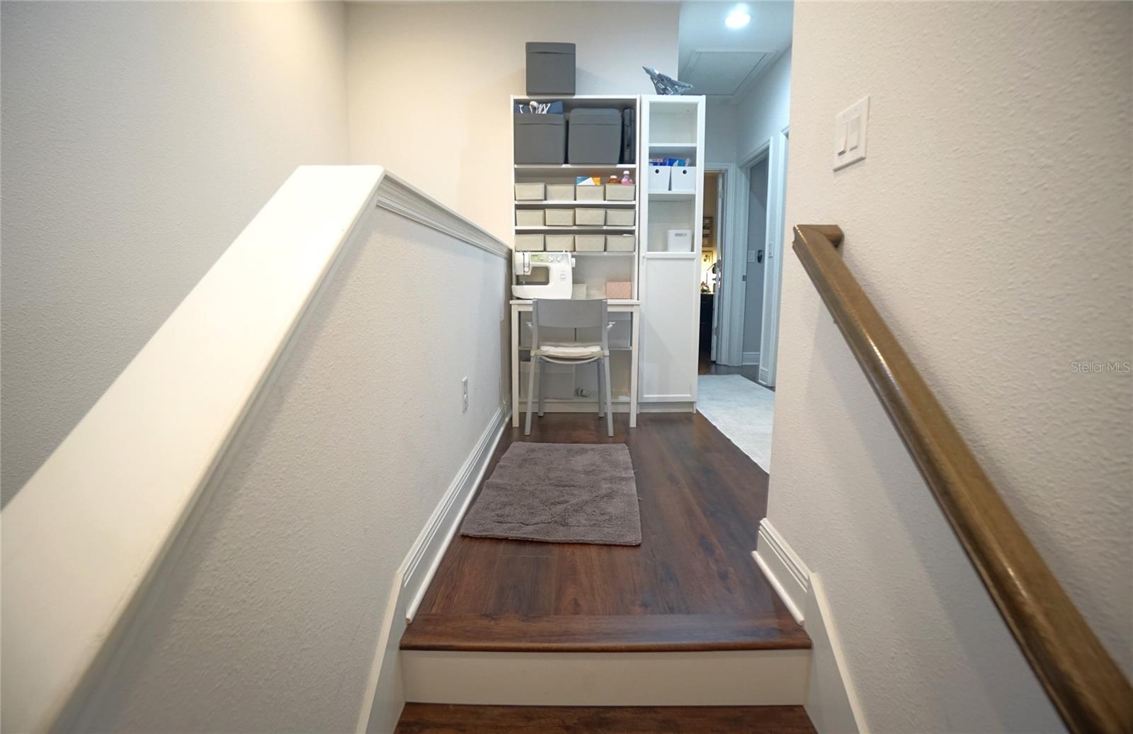 115 N ARRAWANA AVE #8