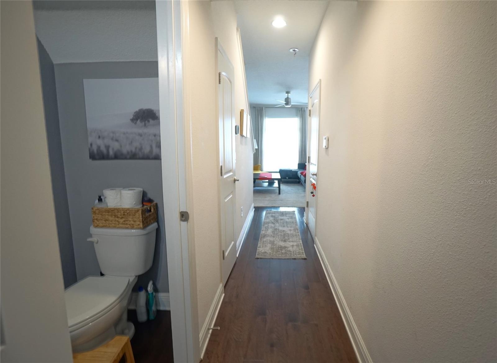 115 N ARRAWANA AVE #8