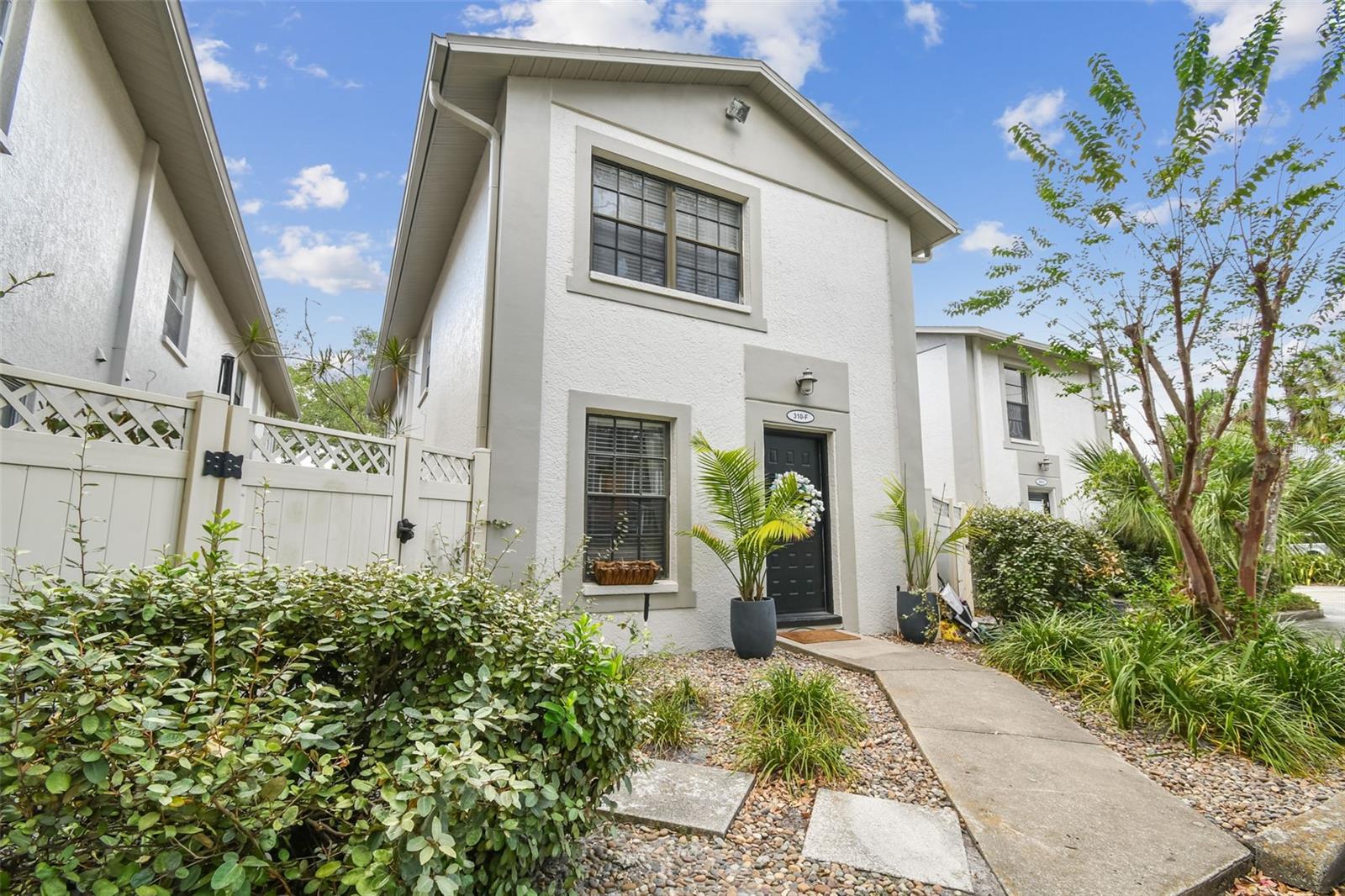 310 S DELAWARE AVE #F