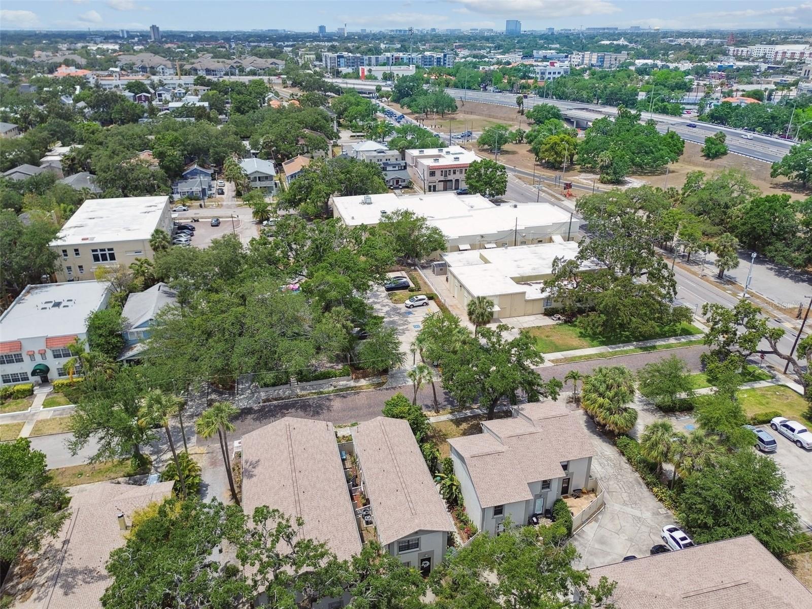 310 S DELAWARE AVE #F