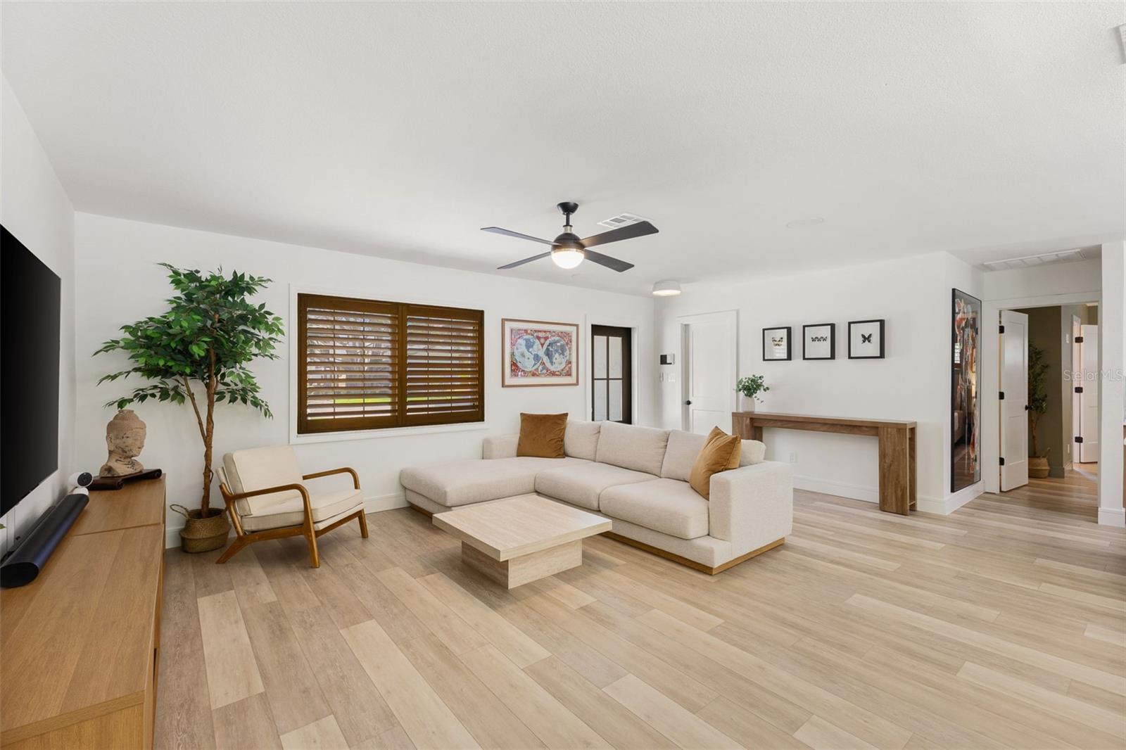 4618 BAYSHORE BLVD NE