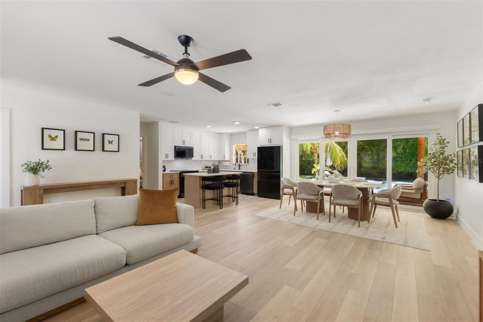 4618 BAYSHORE BLVD NE