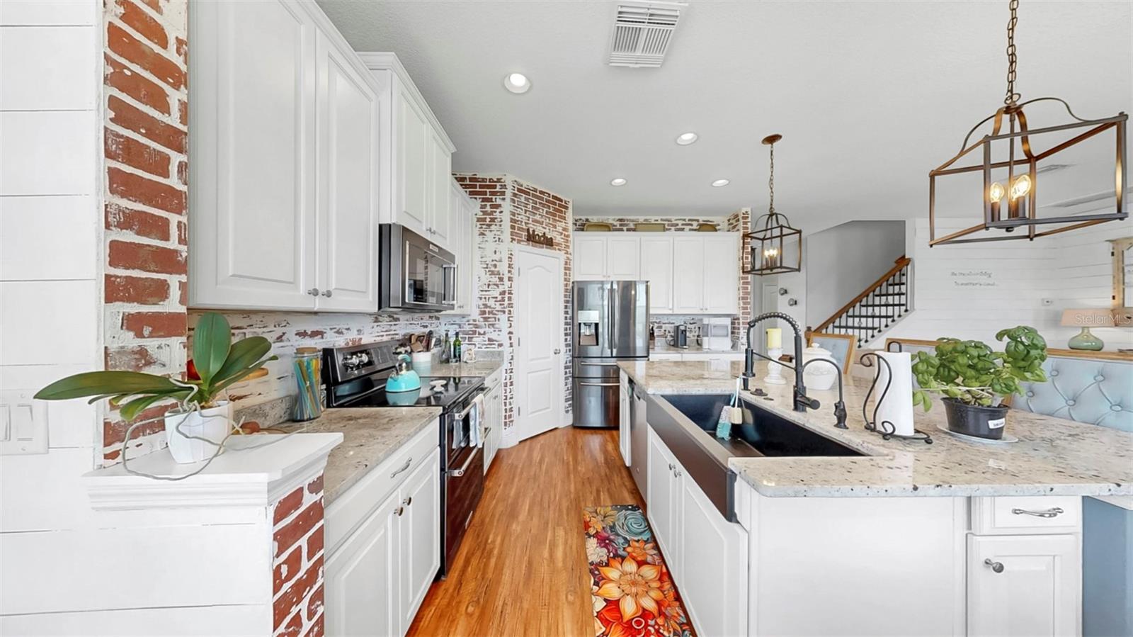 5040 INSHORE LANDING DR