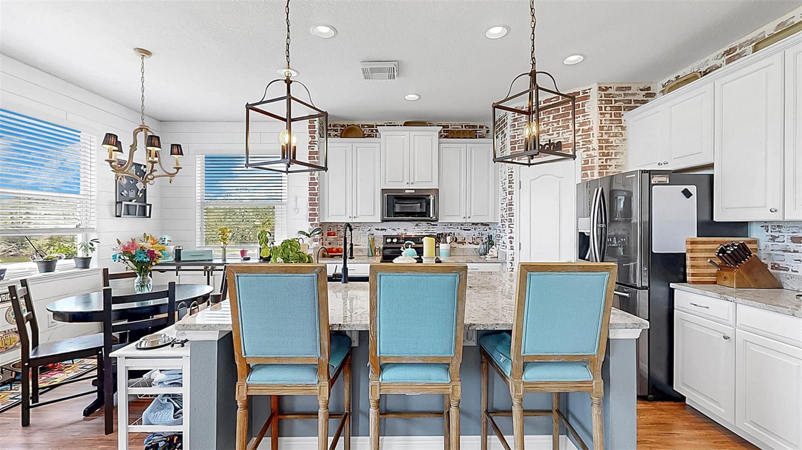 5040 INSHORE LANDING DR