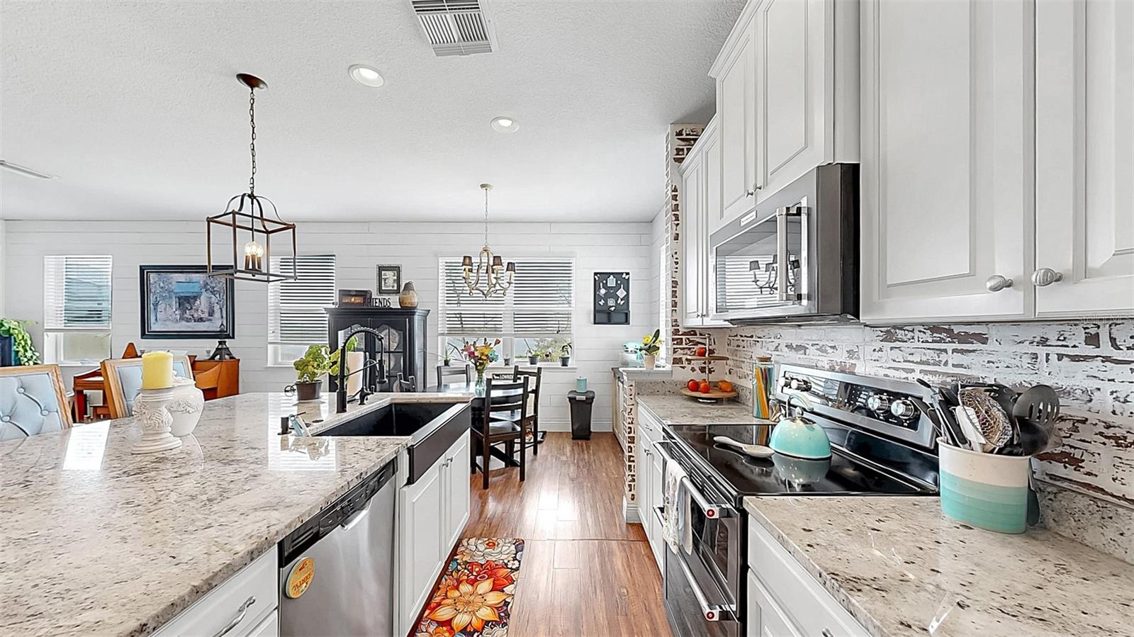 5040 INSHORE LANDING DR