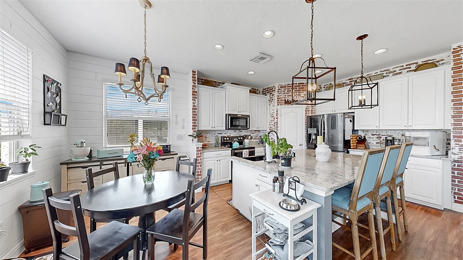 5040 INSHORE LANDING DR