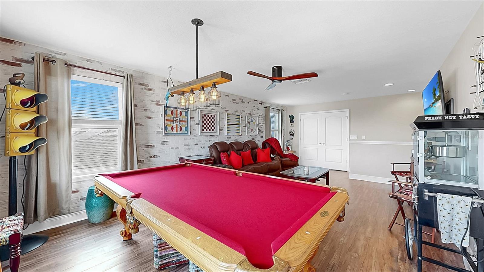 5040 INSHORE LANDING DR