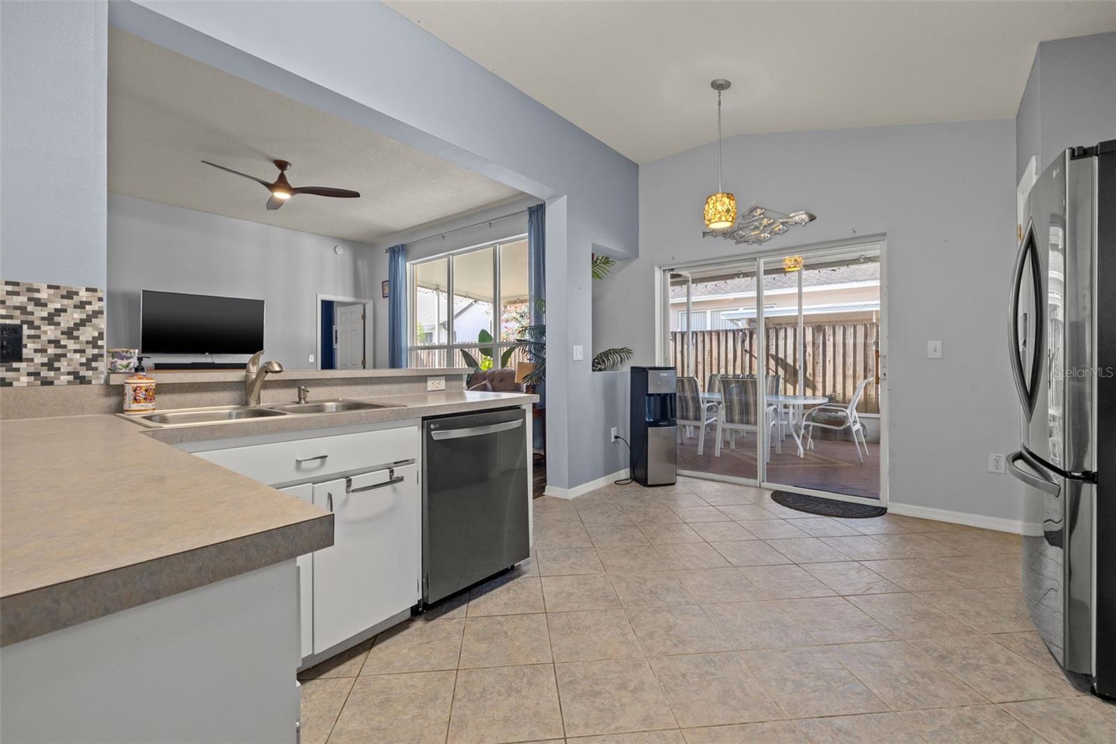 8840 CYPRESS HAMMOCK DR