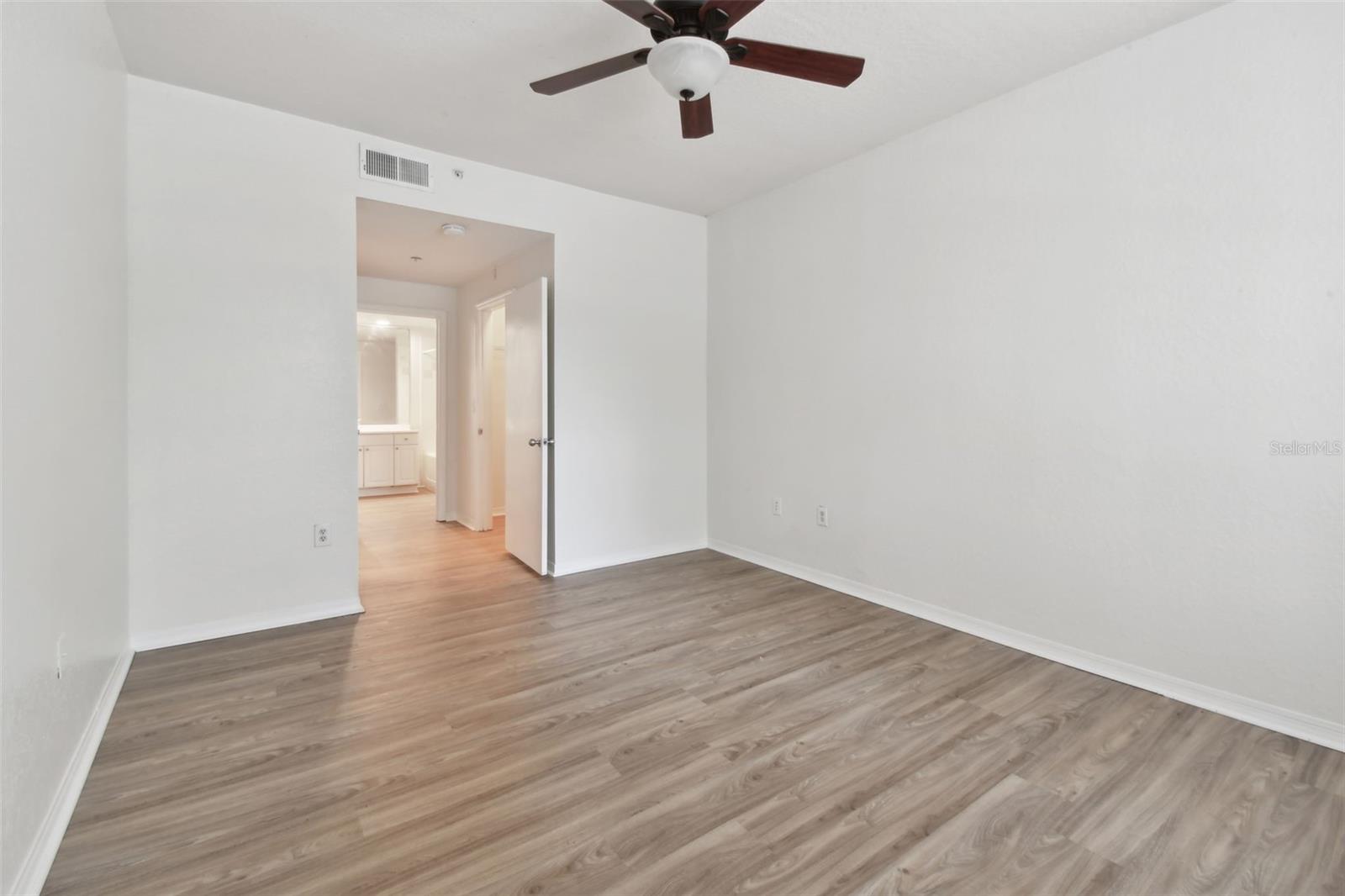 504 S ARMENIA AVE #1328