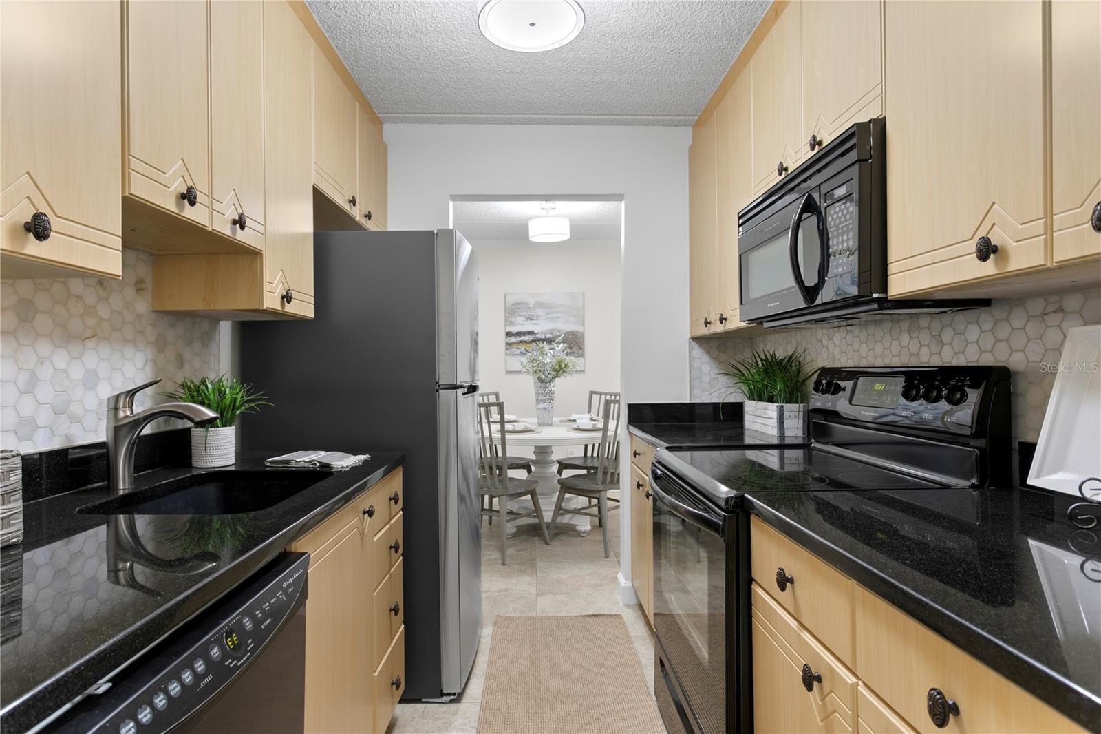 3325 BAYSHORE BLVD #E14