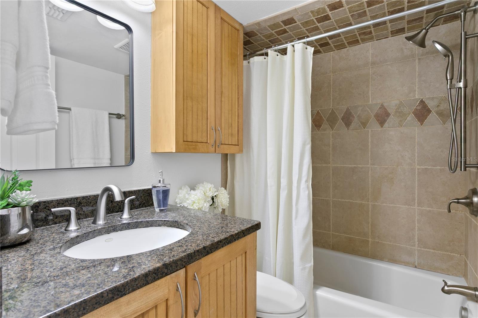 3325 BAYSHORE BLVD #E14