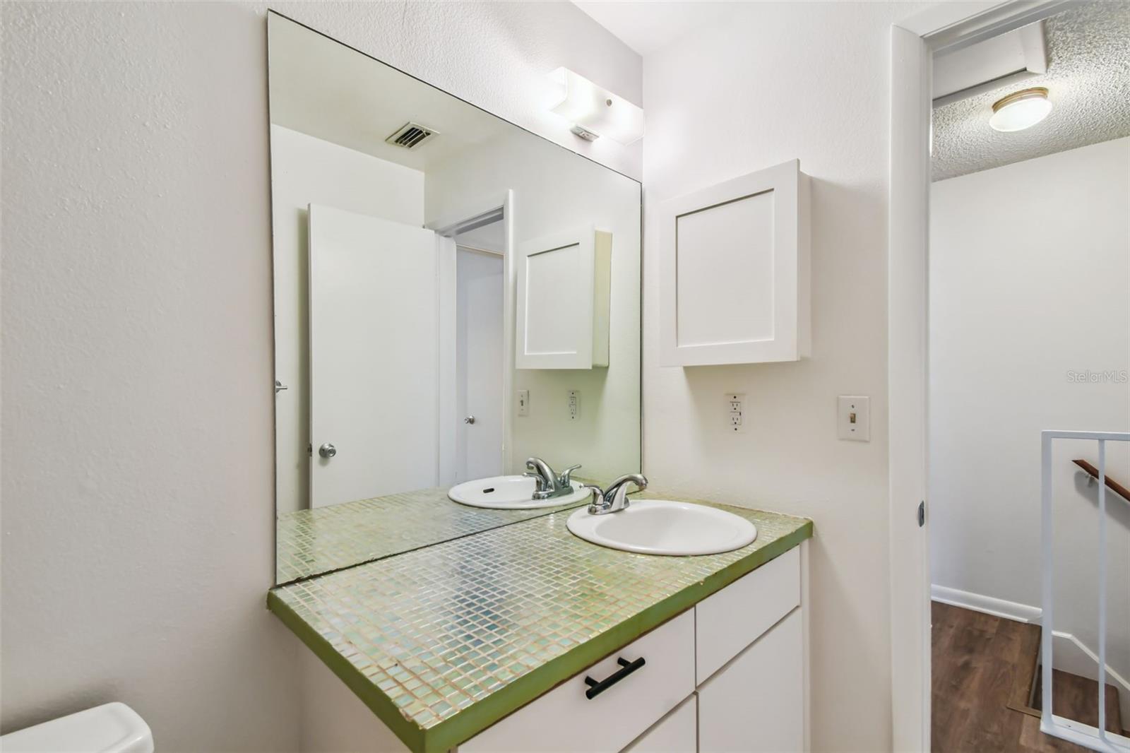 310 S DELAWARE AVE #F