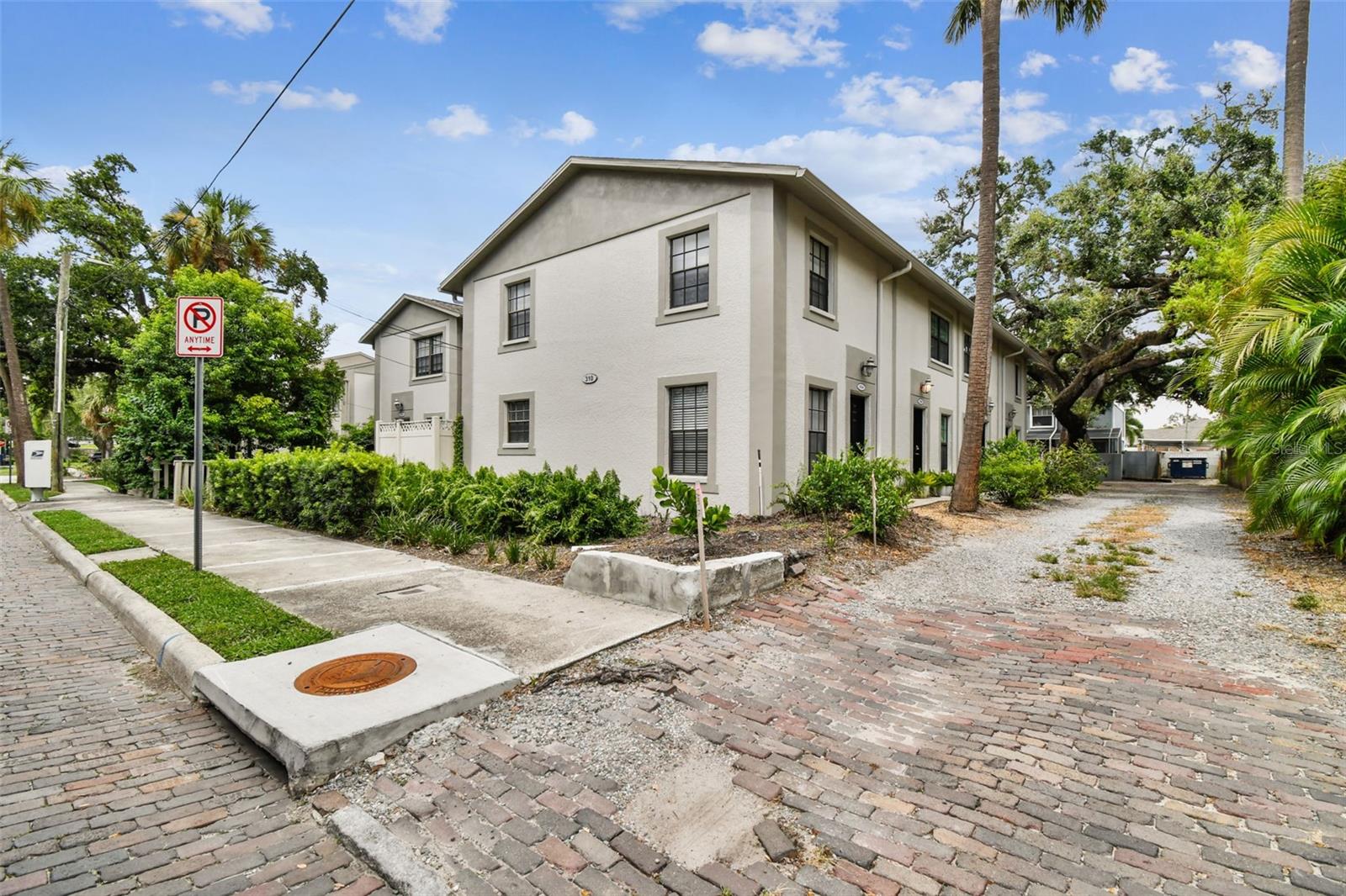 310 S DELAWARE AVE #F