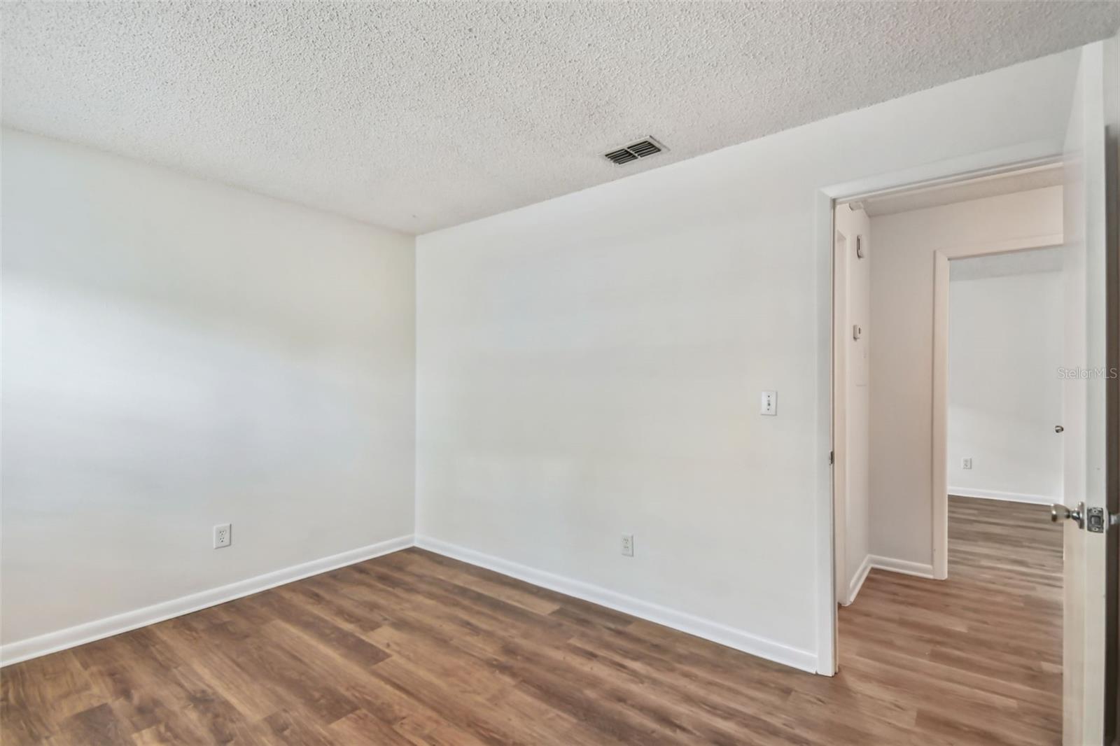 310 S DELAWARE AVE #F