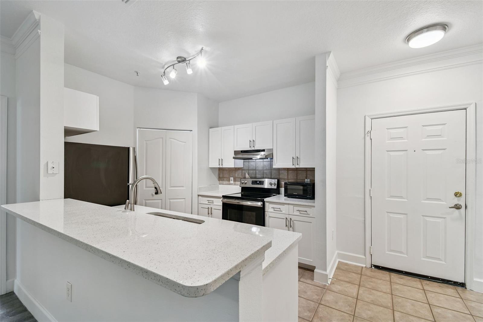 4207 S DALE MABRY HWY #2113