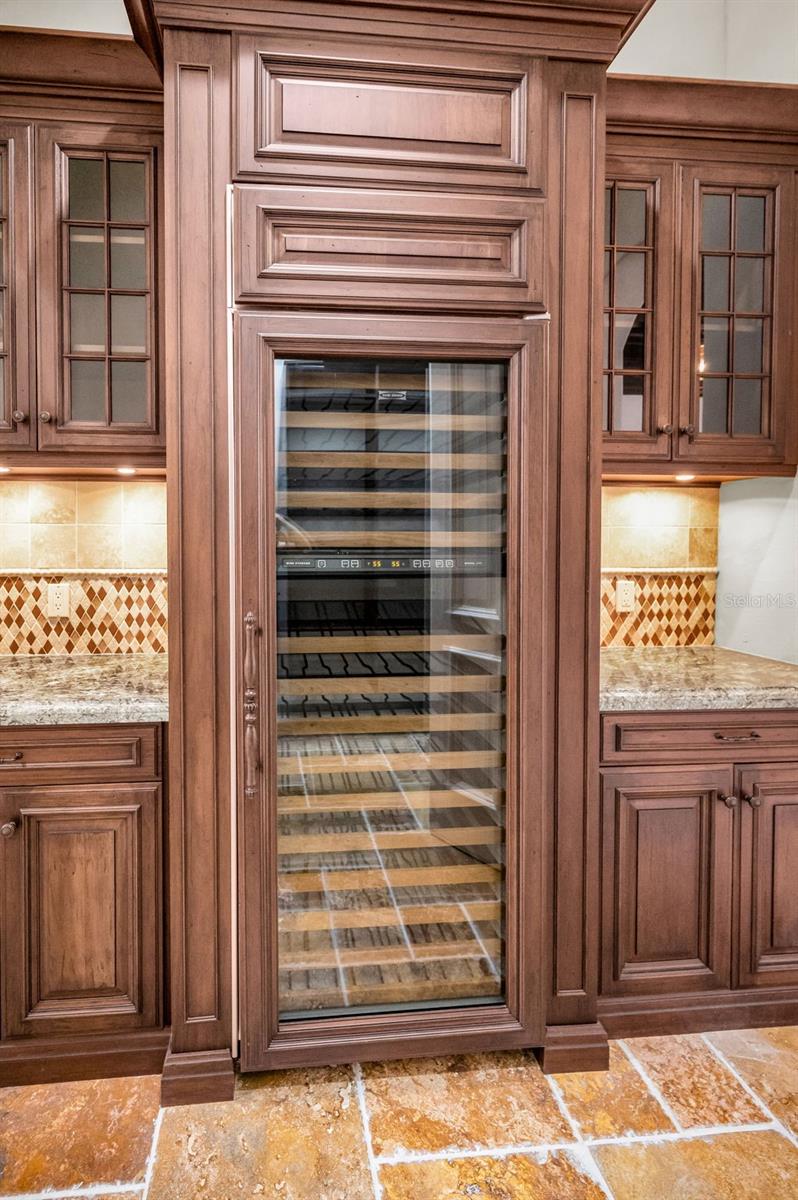 801 BRIGHTWATERS BLVD NE