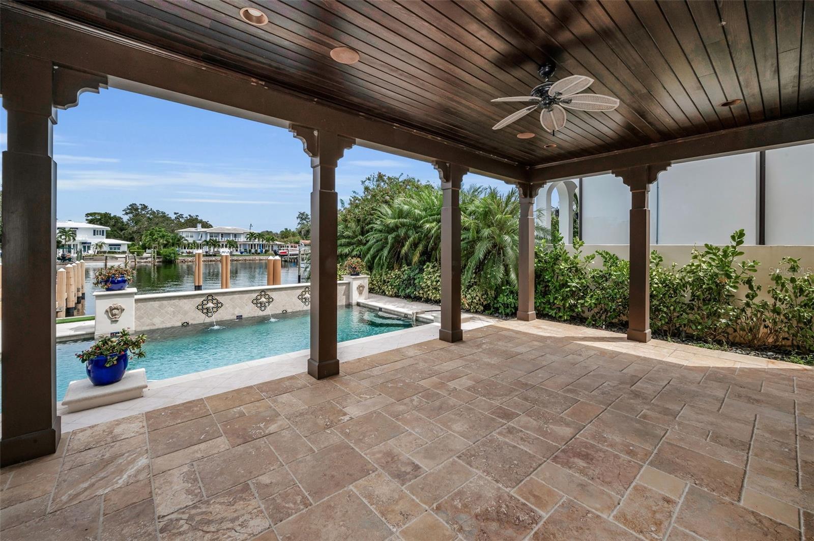 801 BRIGHTWATERS BLVD NE