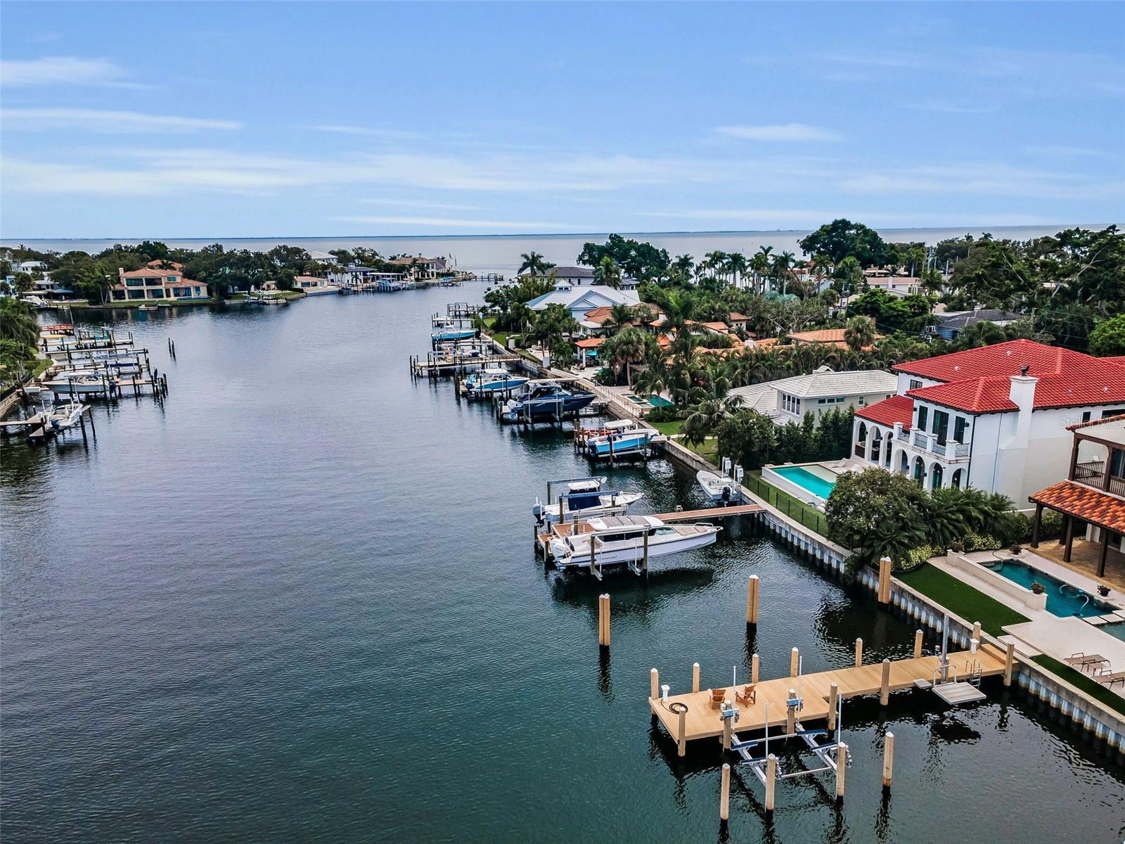 801 BRIGHTWATERS BLVD NE