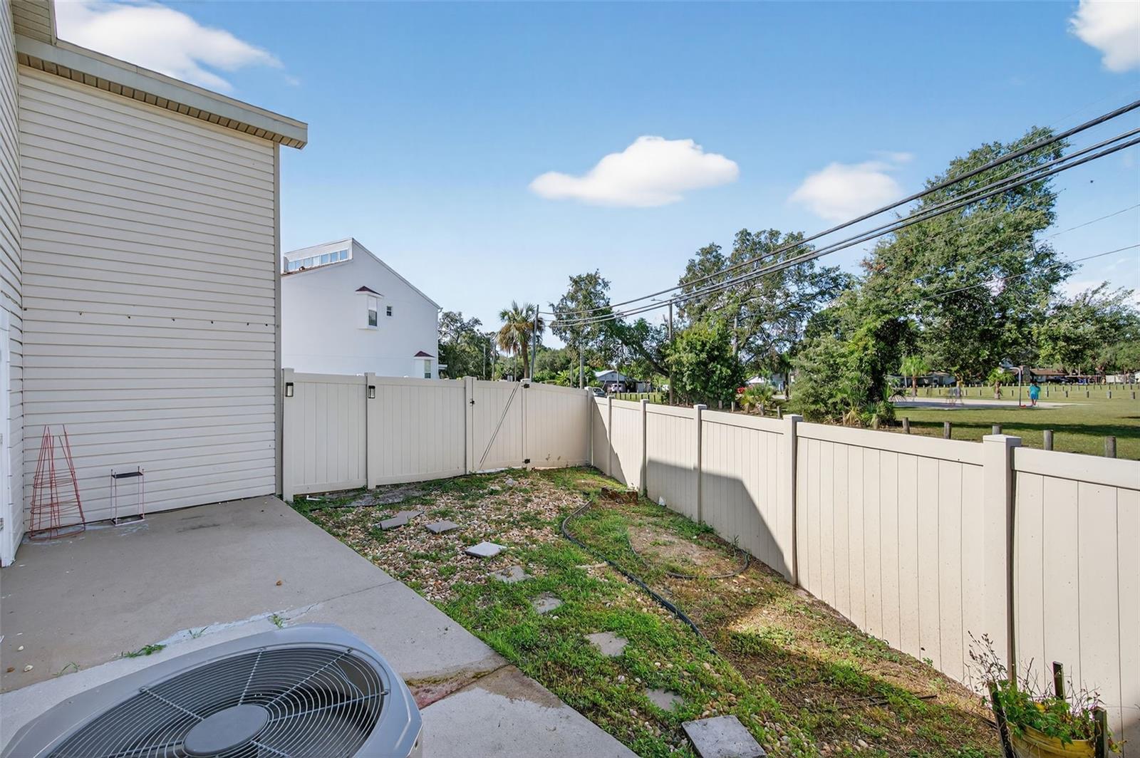 9516 CITRUS GLEN PL #43