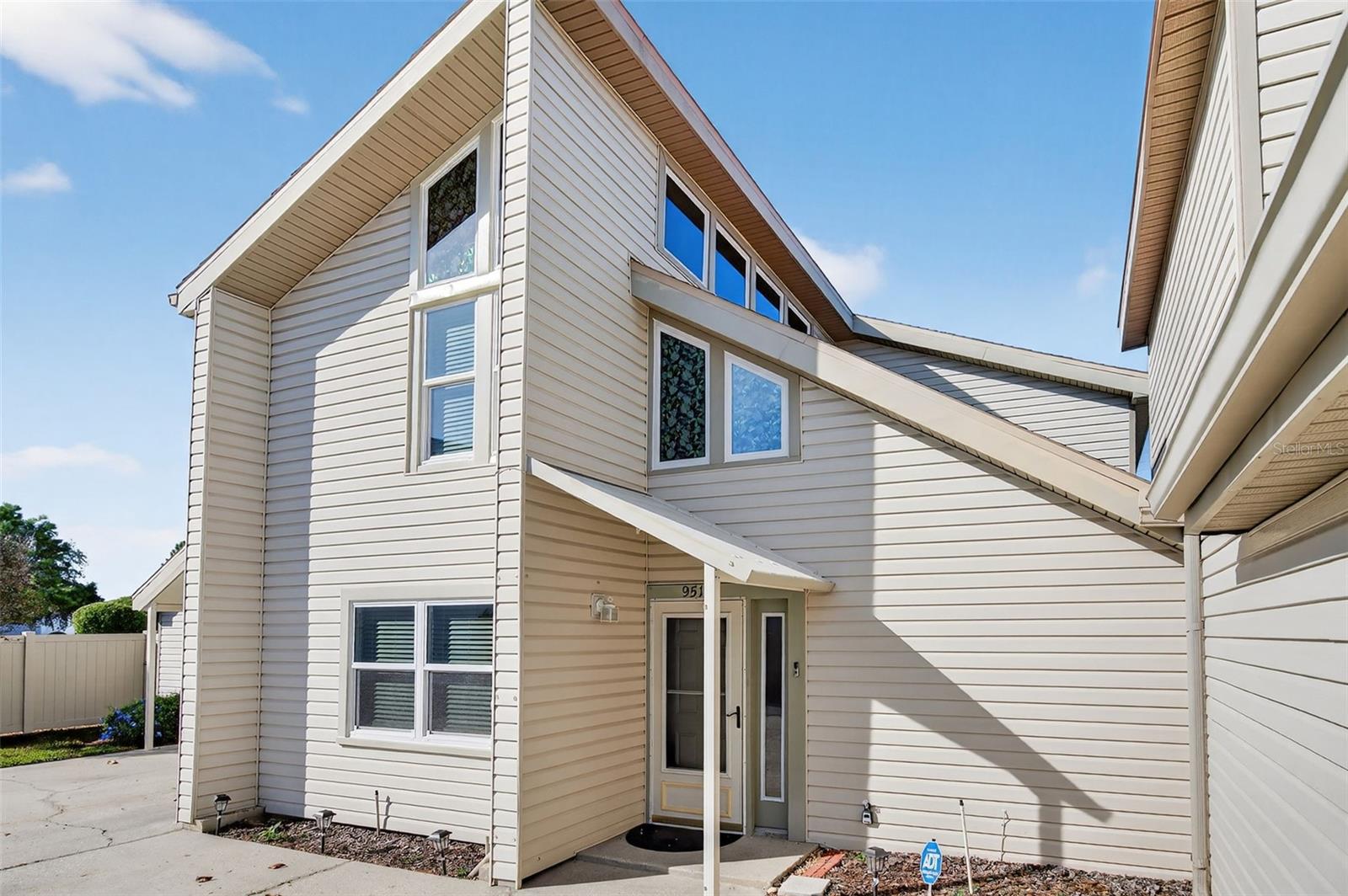 9516 CITRUS GLEN PL #43