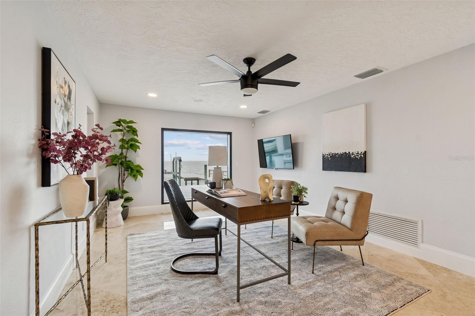 1936 CAROLINA AVE NE