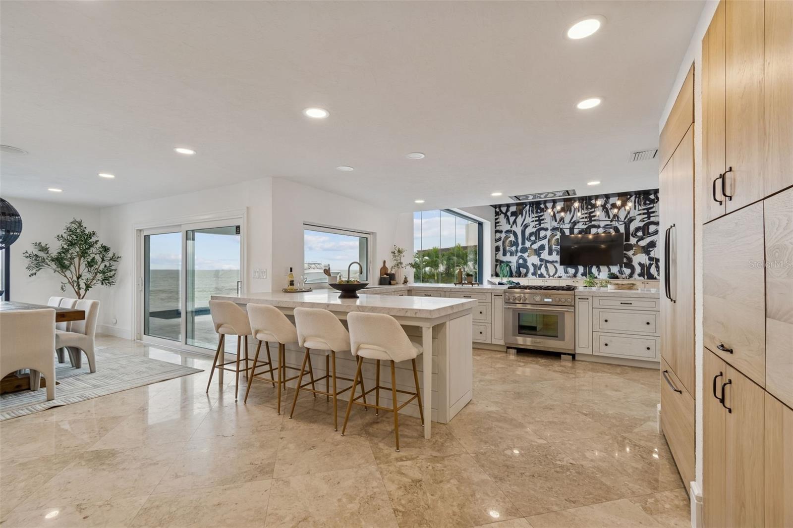 1936 CAROLINA AVE NE