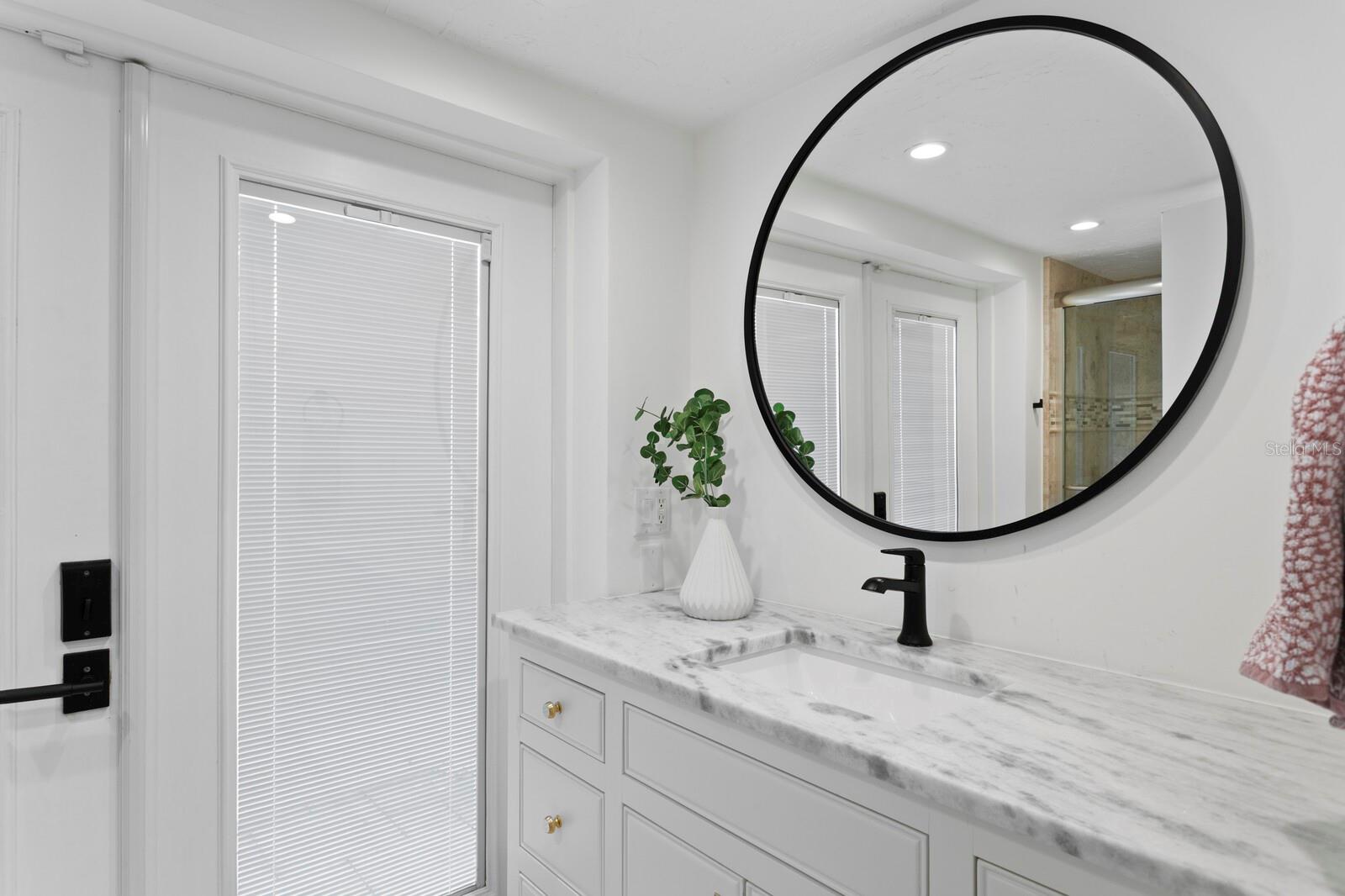 1936 CAROLINA AVE NE