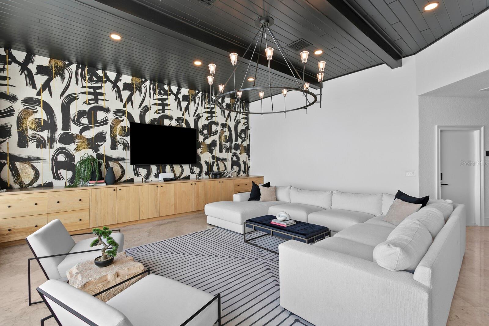 1936 CAROLINA AVE NE