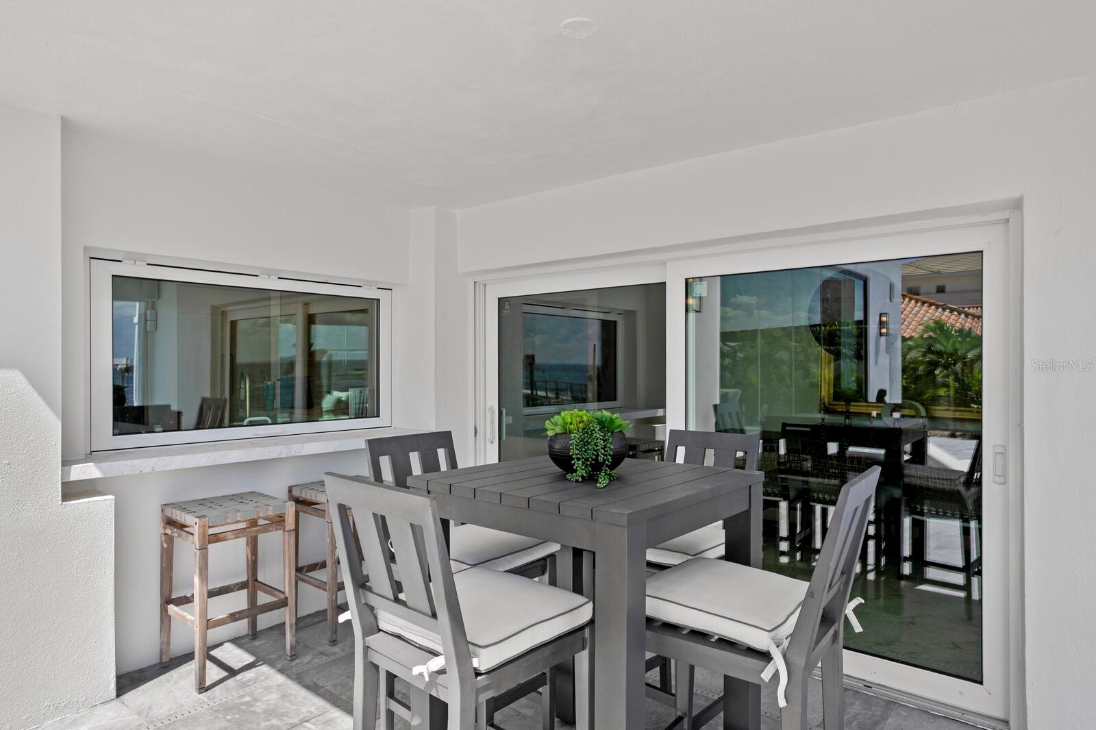 1936 CAROLINA AVE NE