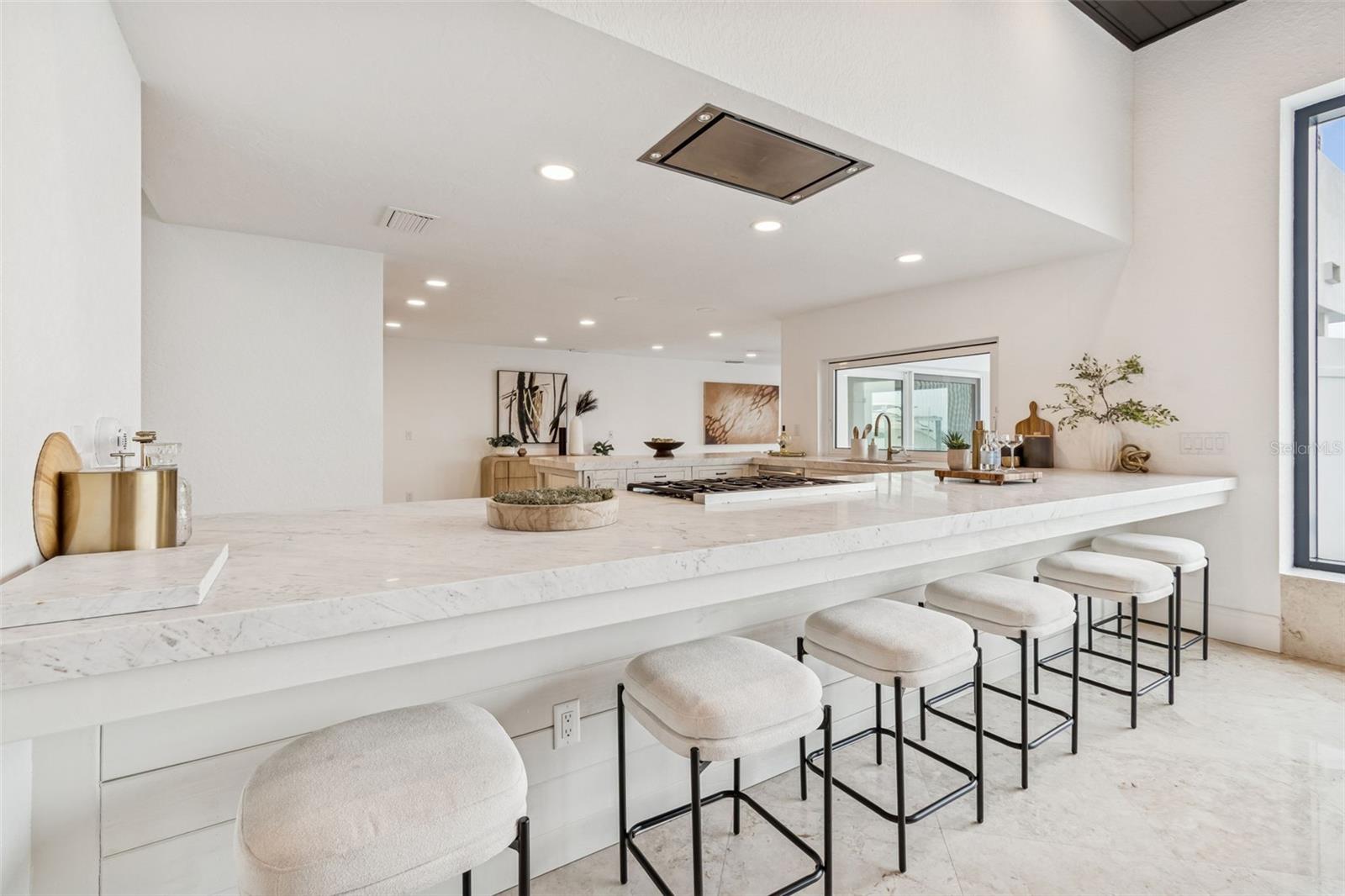 1936 CAROLINA AVE NE