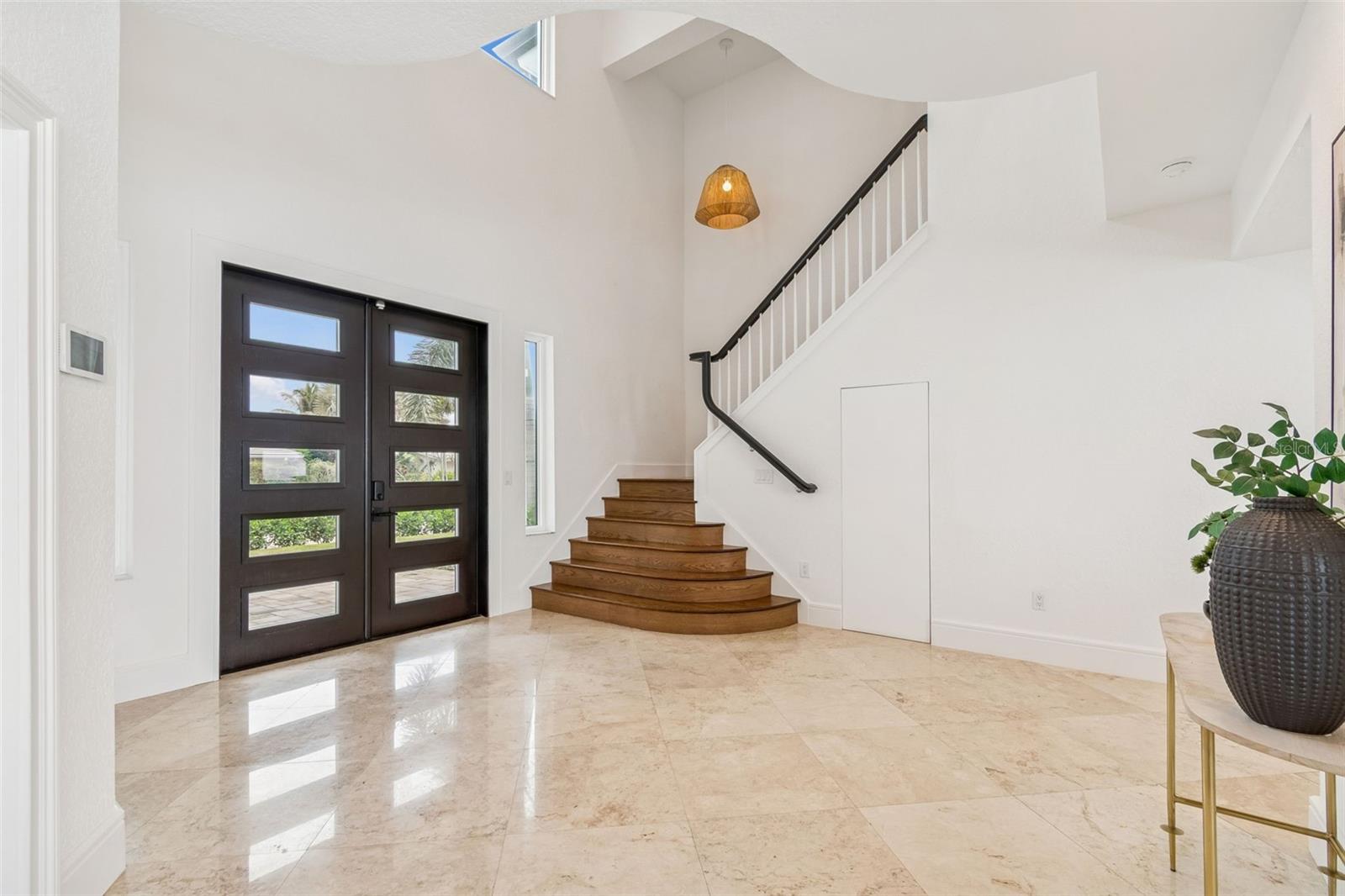 1936 CAROLINA AVE NE