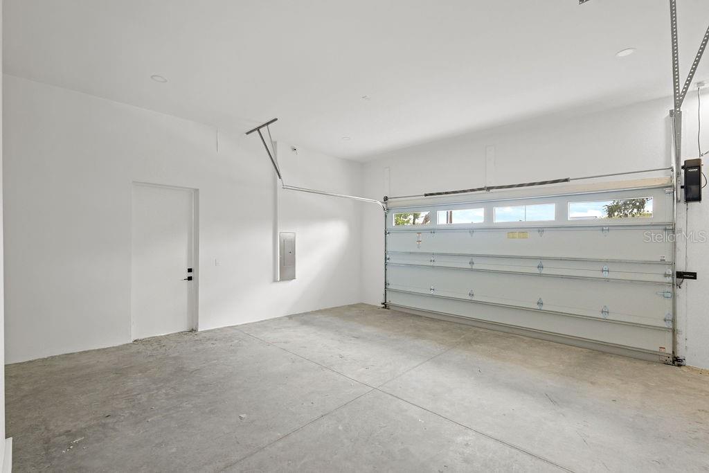 3202 W LA SALLE ST
