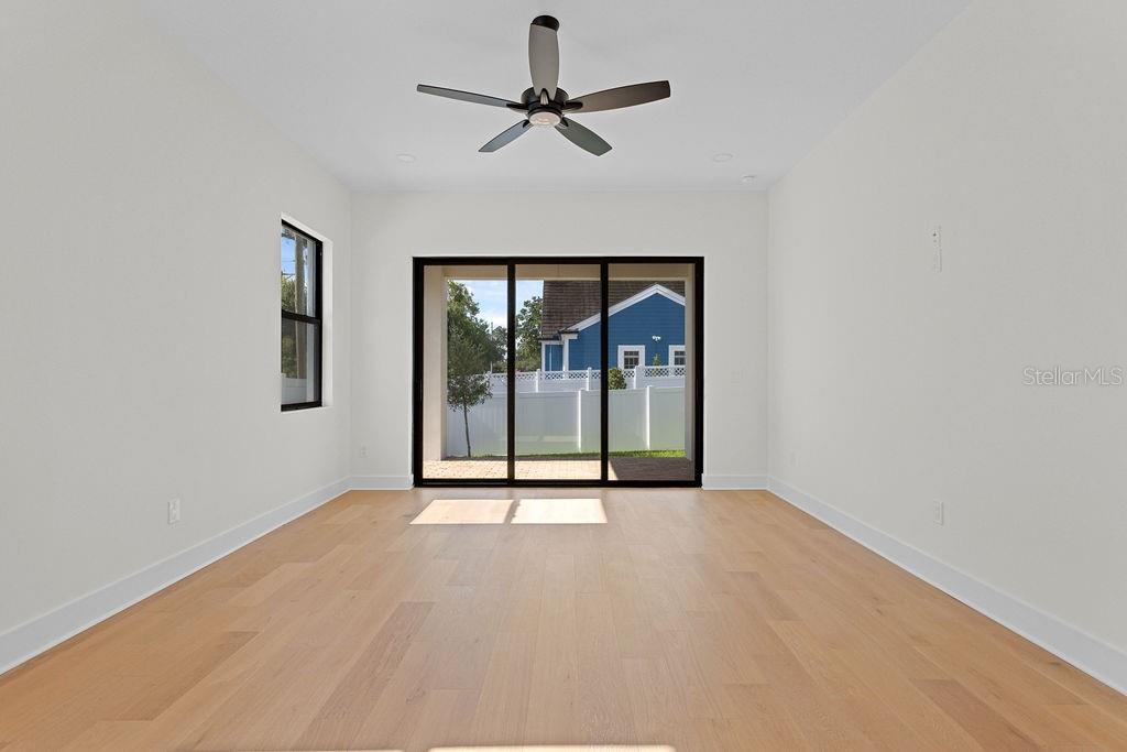 3202 W LA SALLE ST