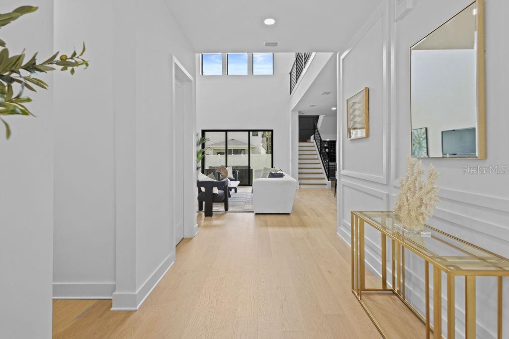 3206 W LA SALLE ST