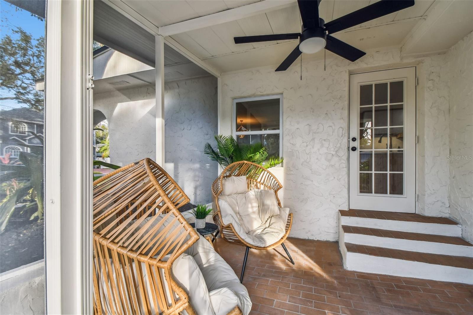 3320 W VILLA ROSA ST