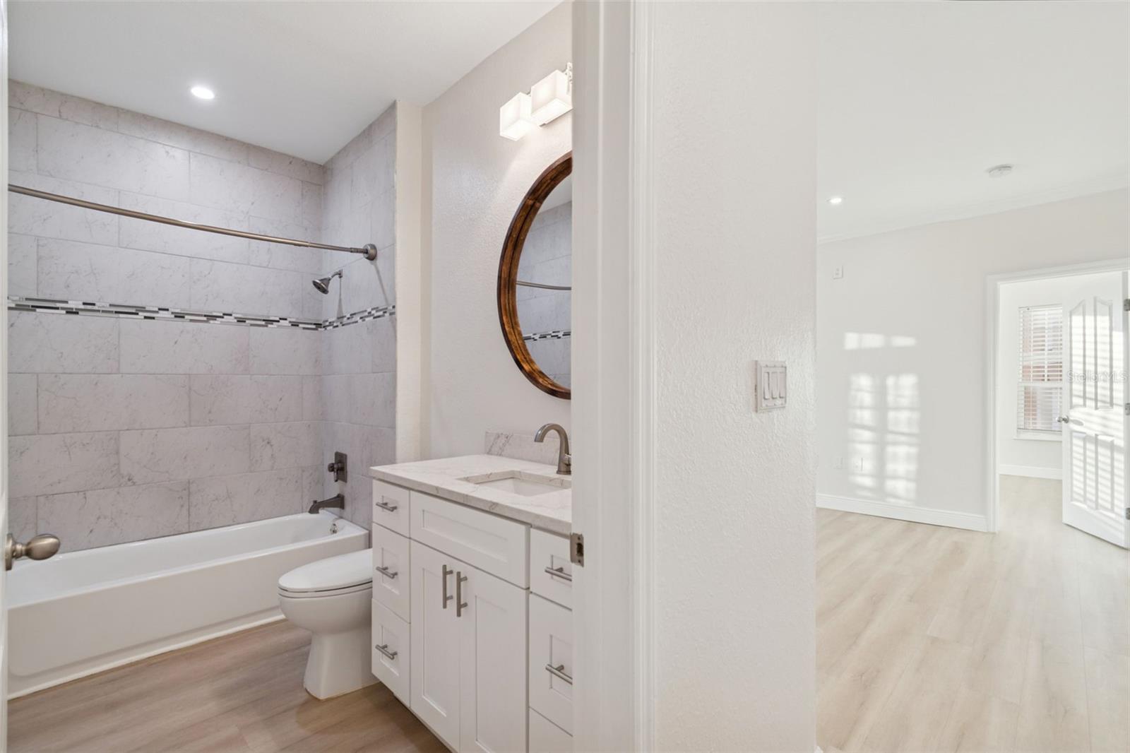 5000 CULBREATH KEY WAY #4207