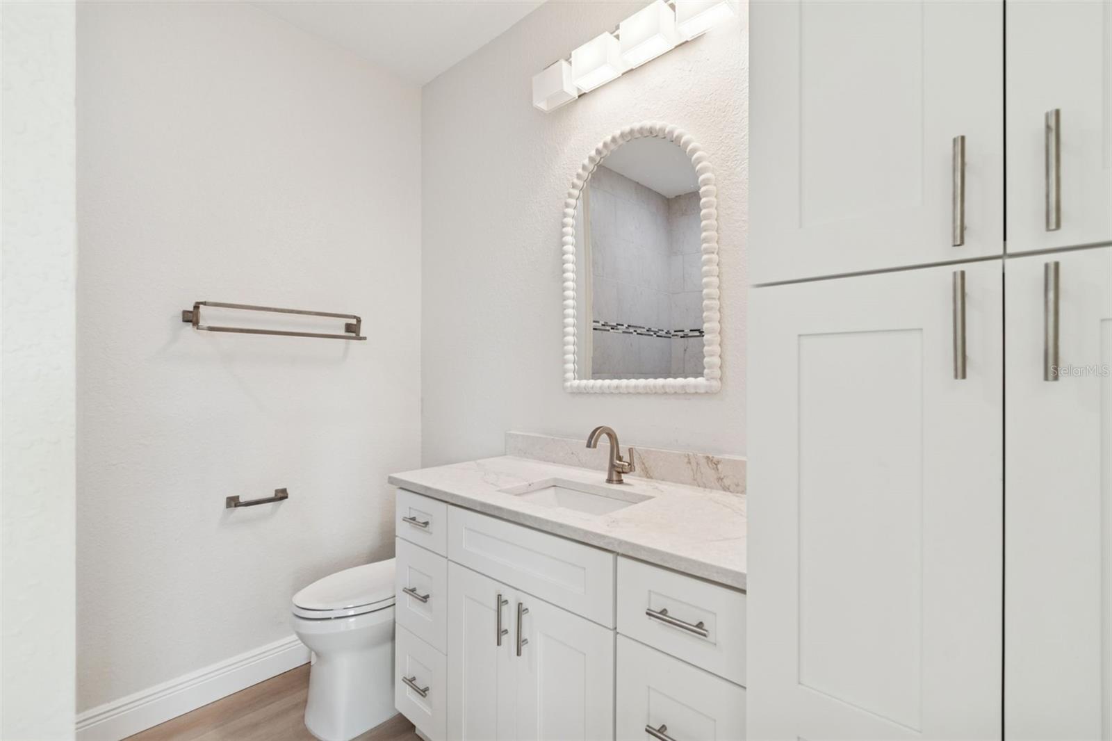 5000 CULBREATH KEY WAY #4207