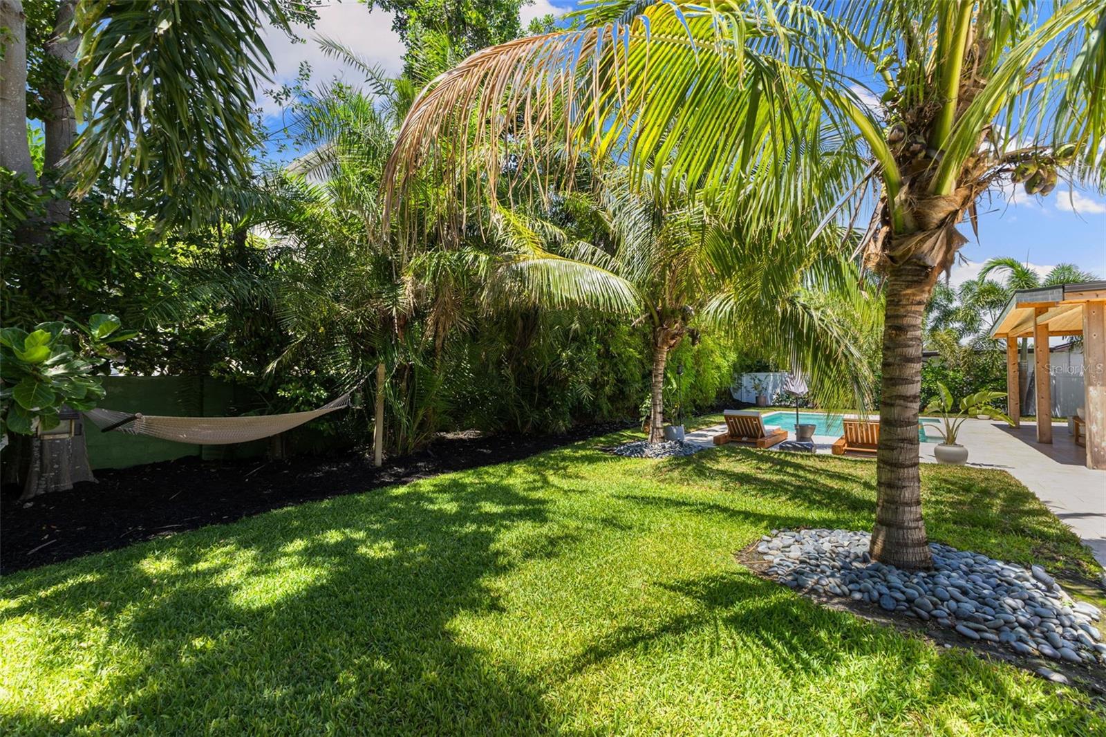 4618 BAYSHORE BLVD NE