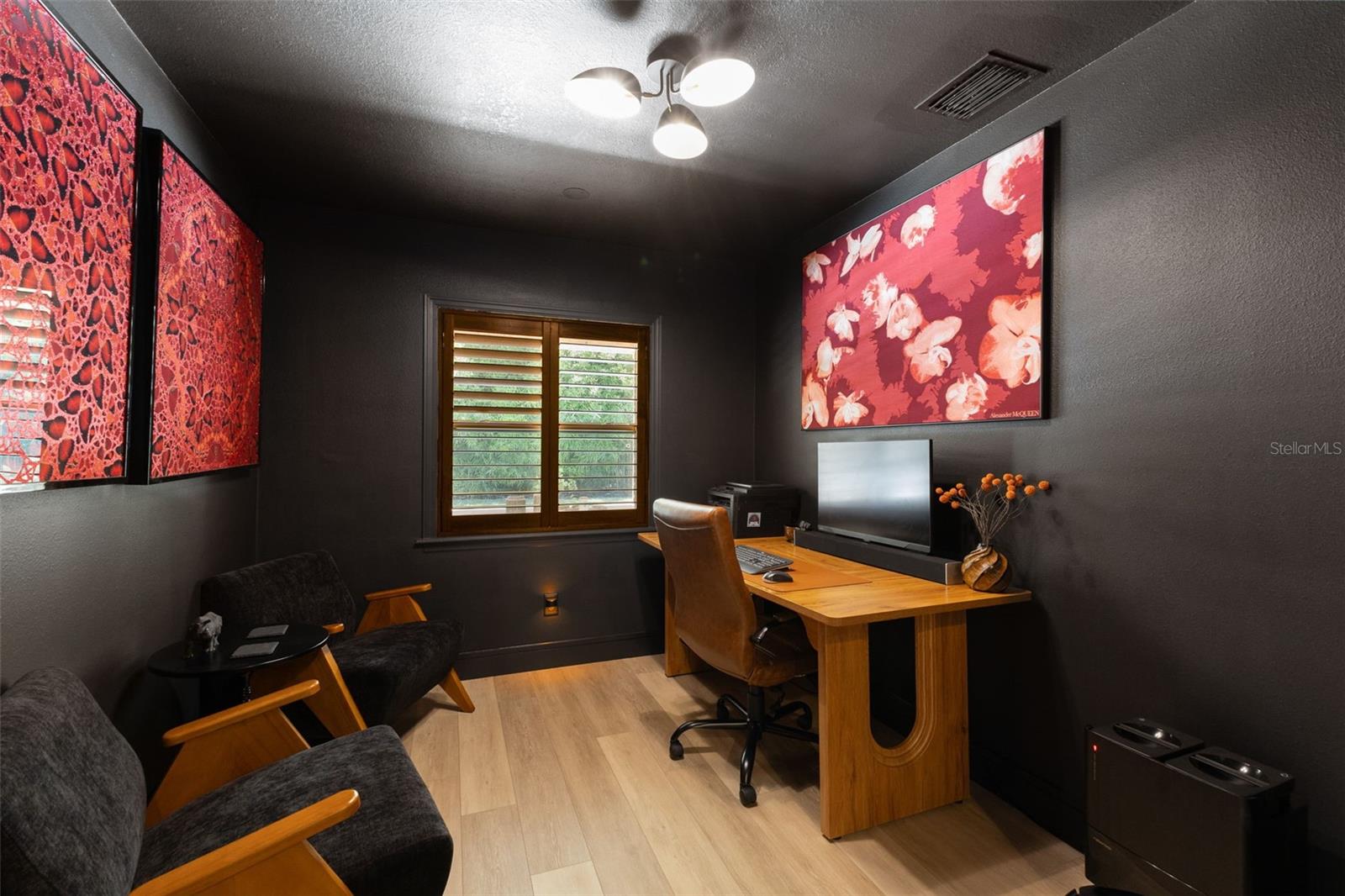 4618 BAYSHORE BLVD NE