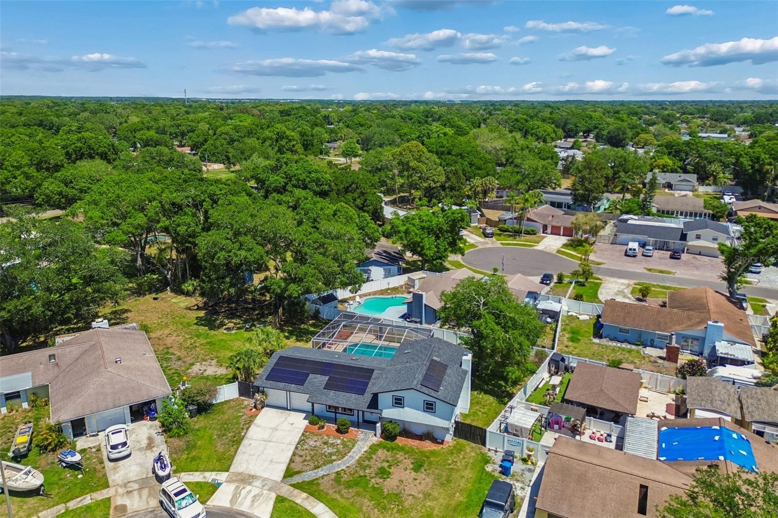 7111 GATEWAY CT