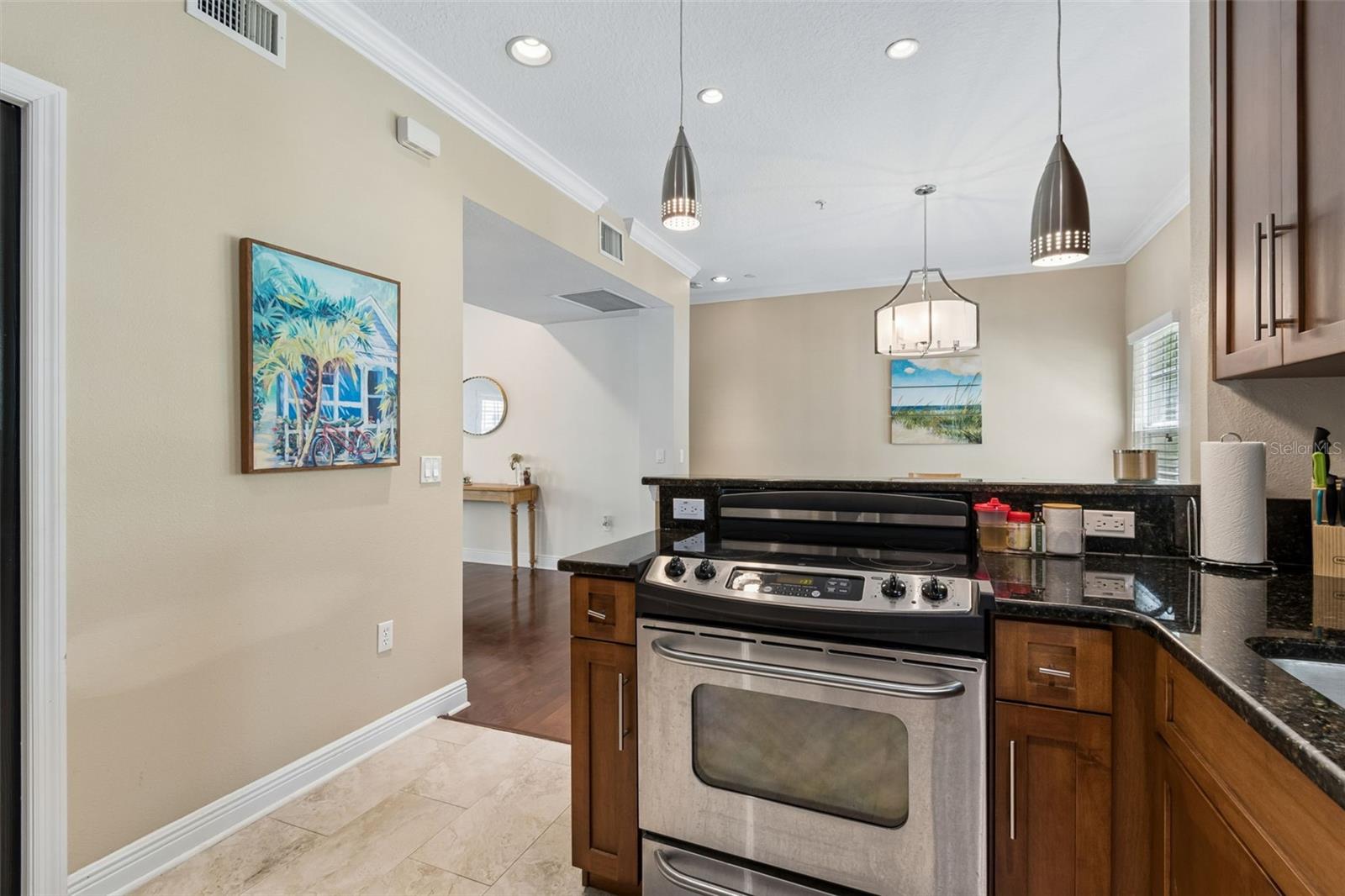 650 SIREN WIND LN