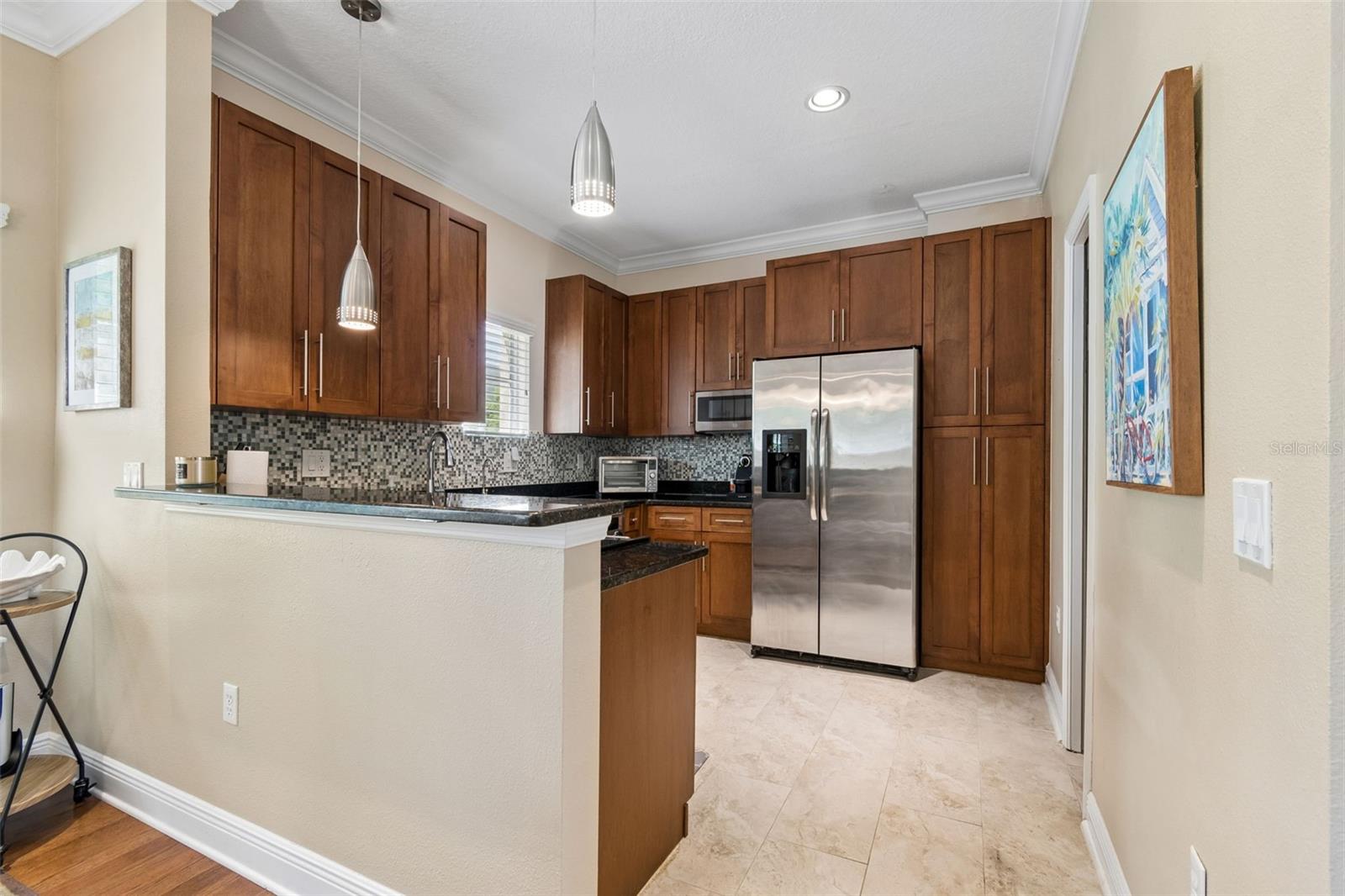 650 SIREN WIND LN