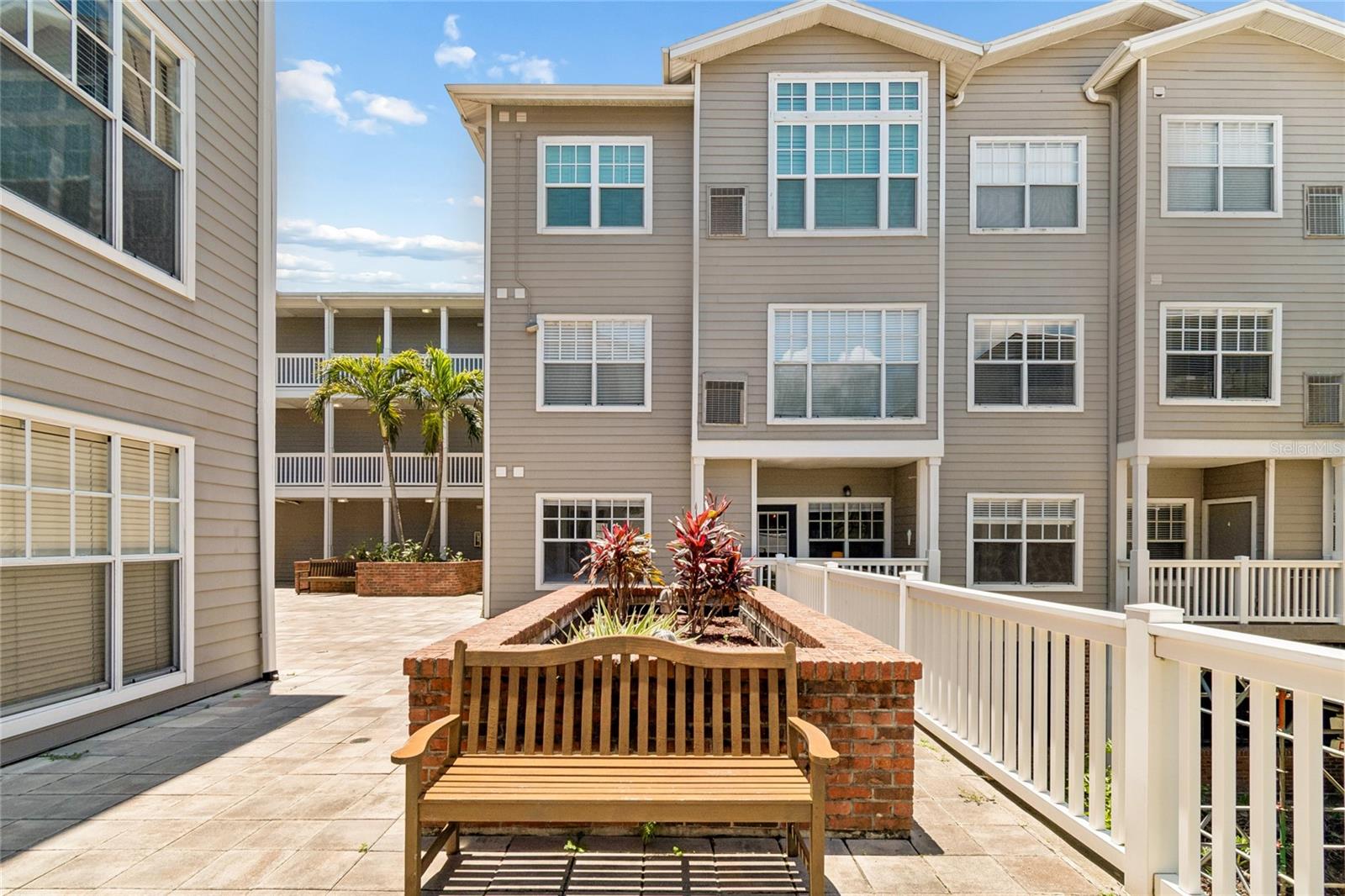 800 S DAKOTA AVE #237