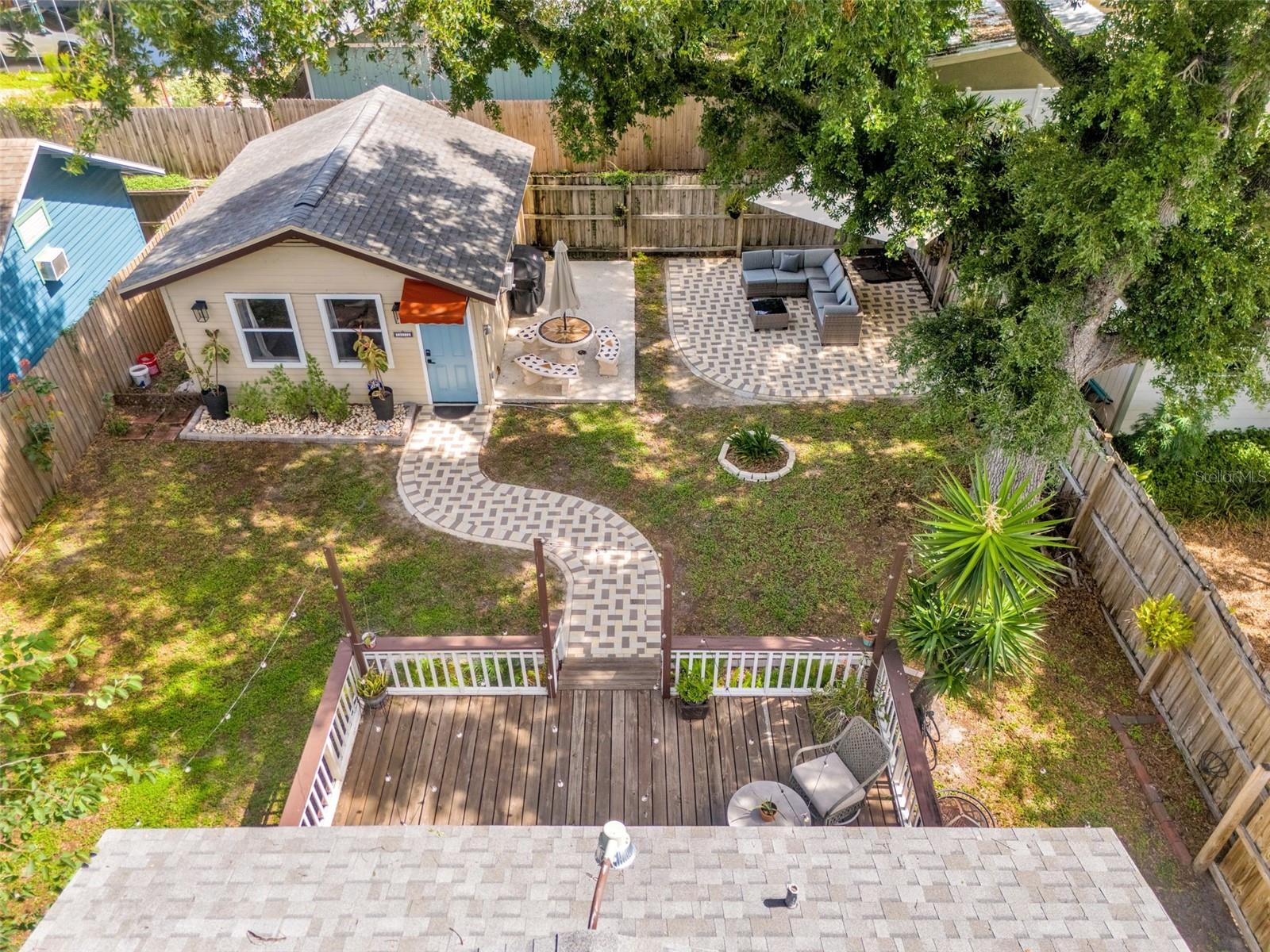 1202 E POWHATAN AVE