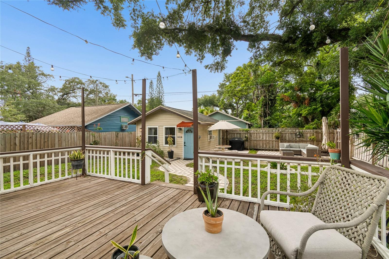 1202 E POWHATAN AVE