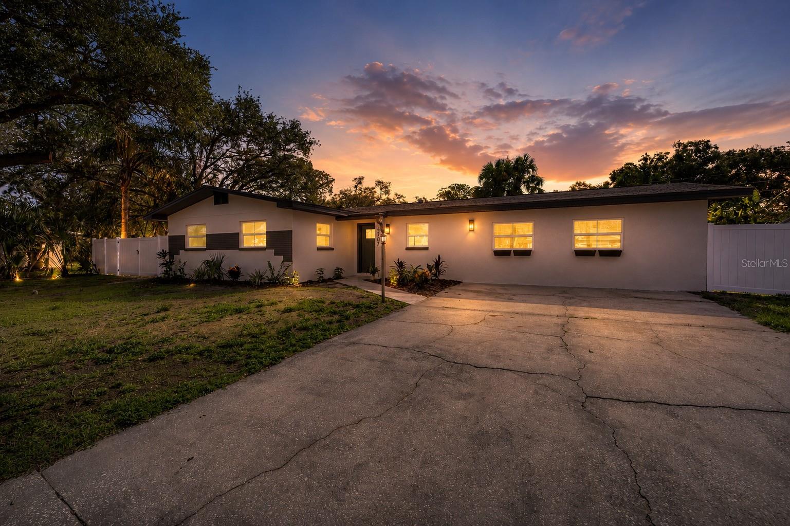4707 W ALLINE AVE